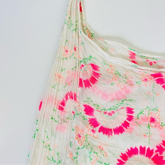 Free People Cream & Pink Floral Cheesecloth Reusable Boho Tote Bag - Picture 5 of 12
